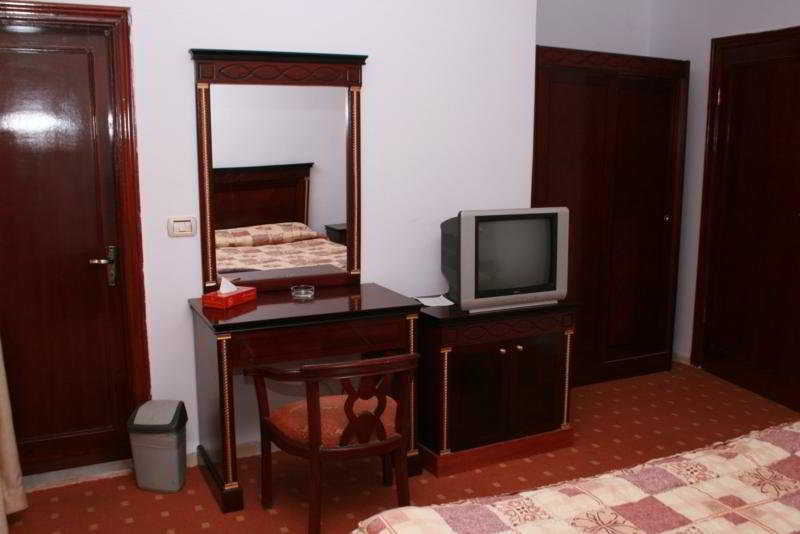 Gardens Hotel Amman Ngoại thất bức ảnh