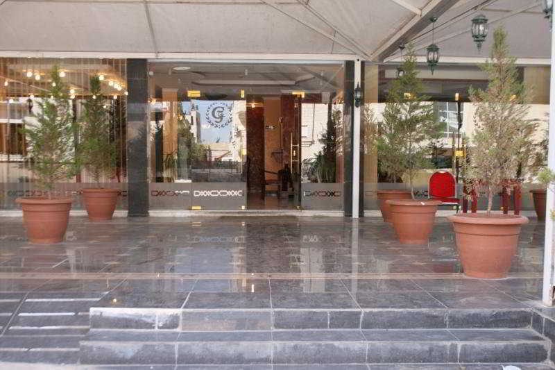 Gardens Hotel Amman Ngoại thất bức ảnh